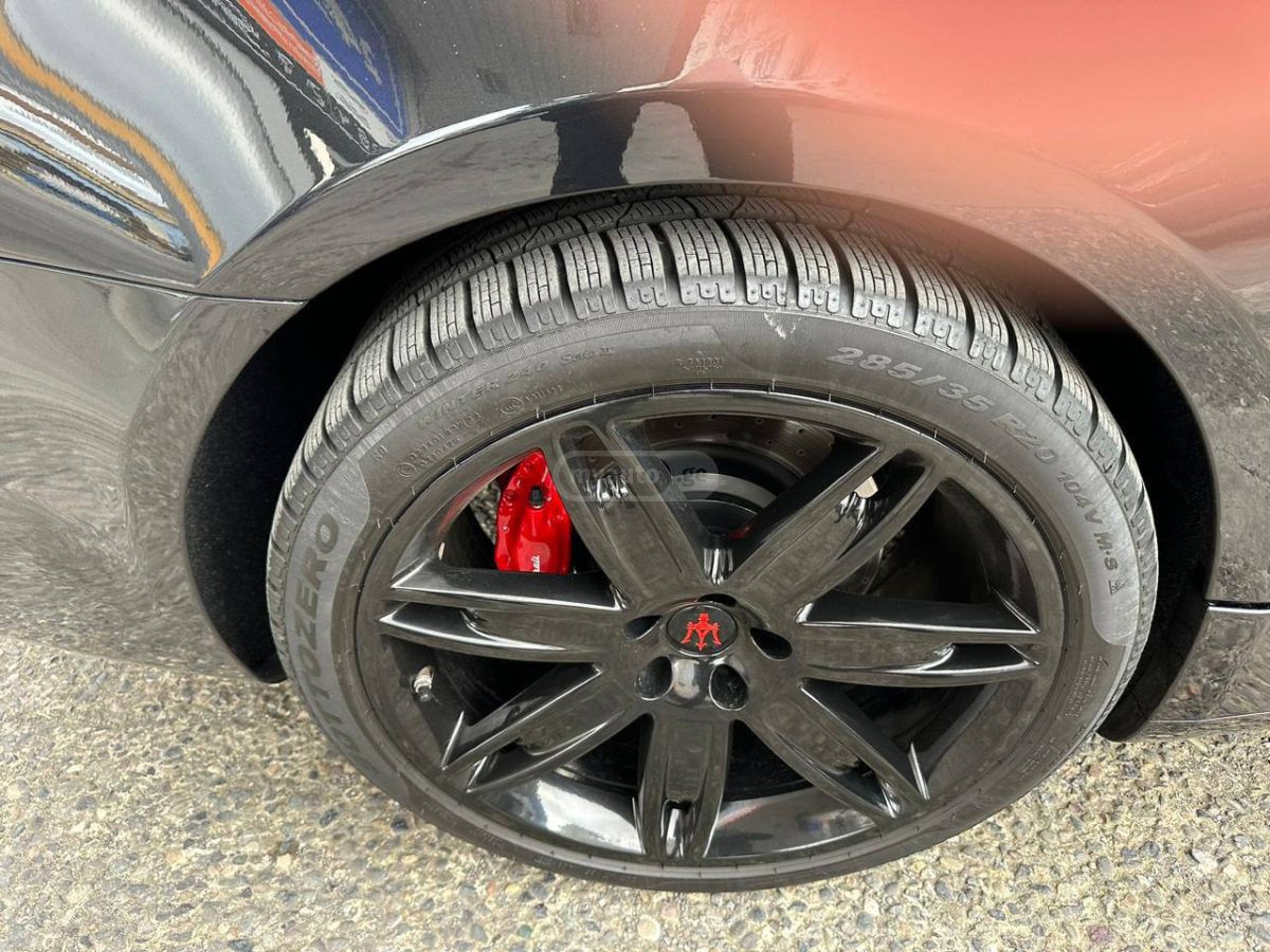 Maserati Quattroporte - фото 13