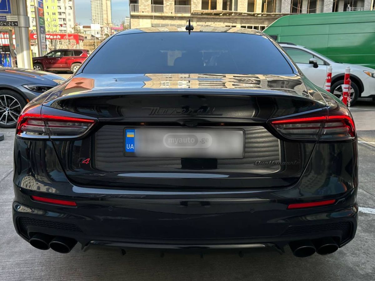 Maserati Quattroporte - фото 15