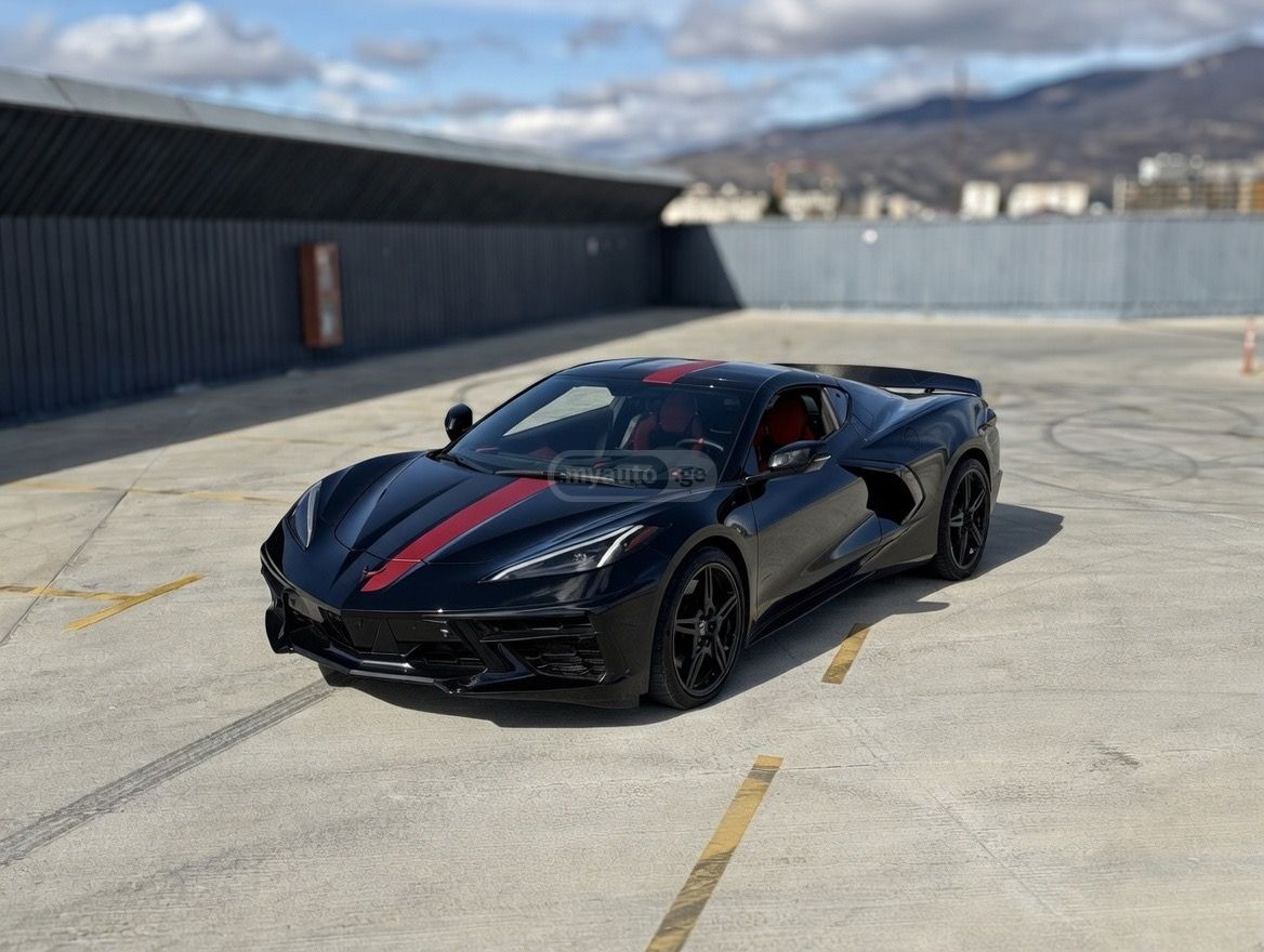 Chevrolet Corvette - фото 1