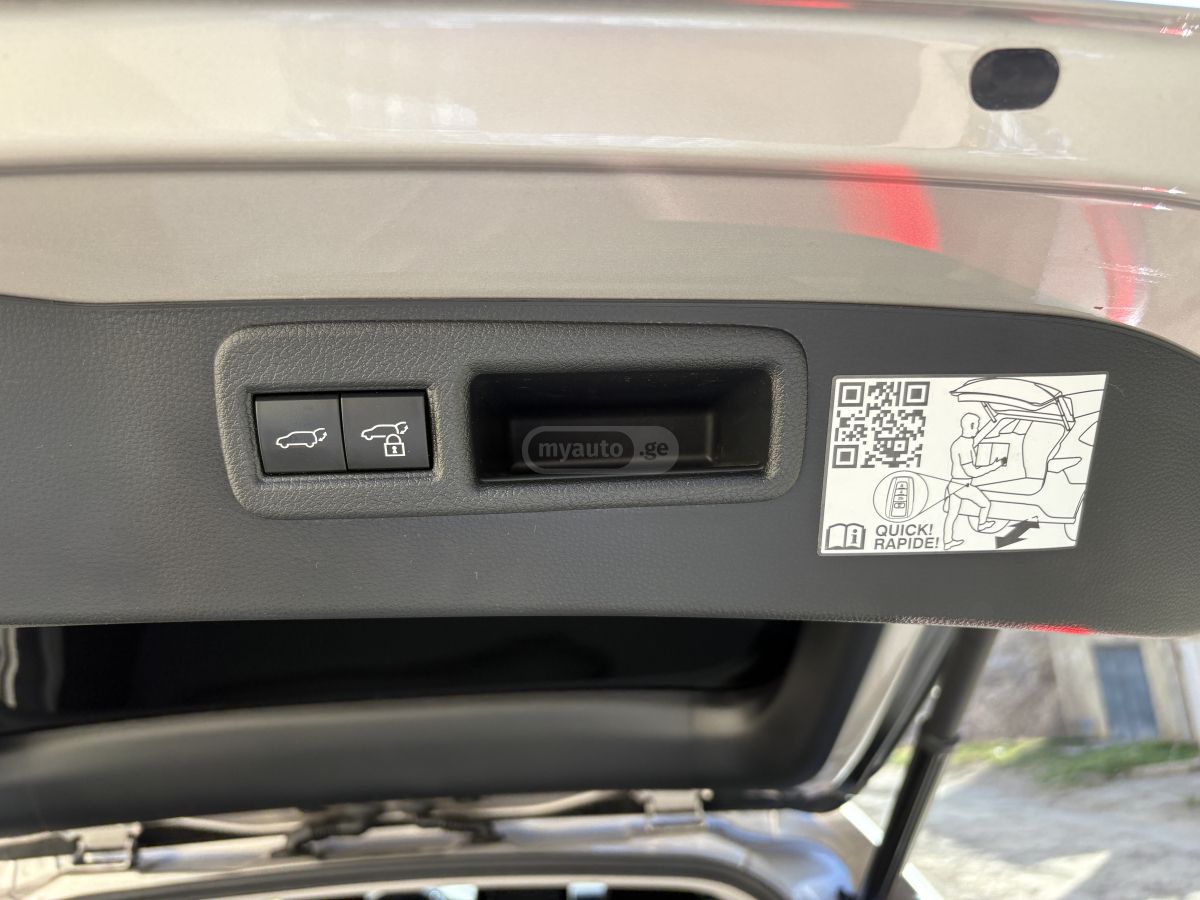 Toyota Venza - фото 12