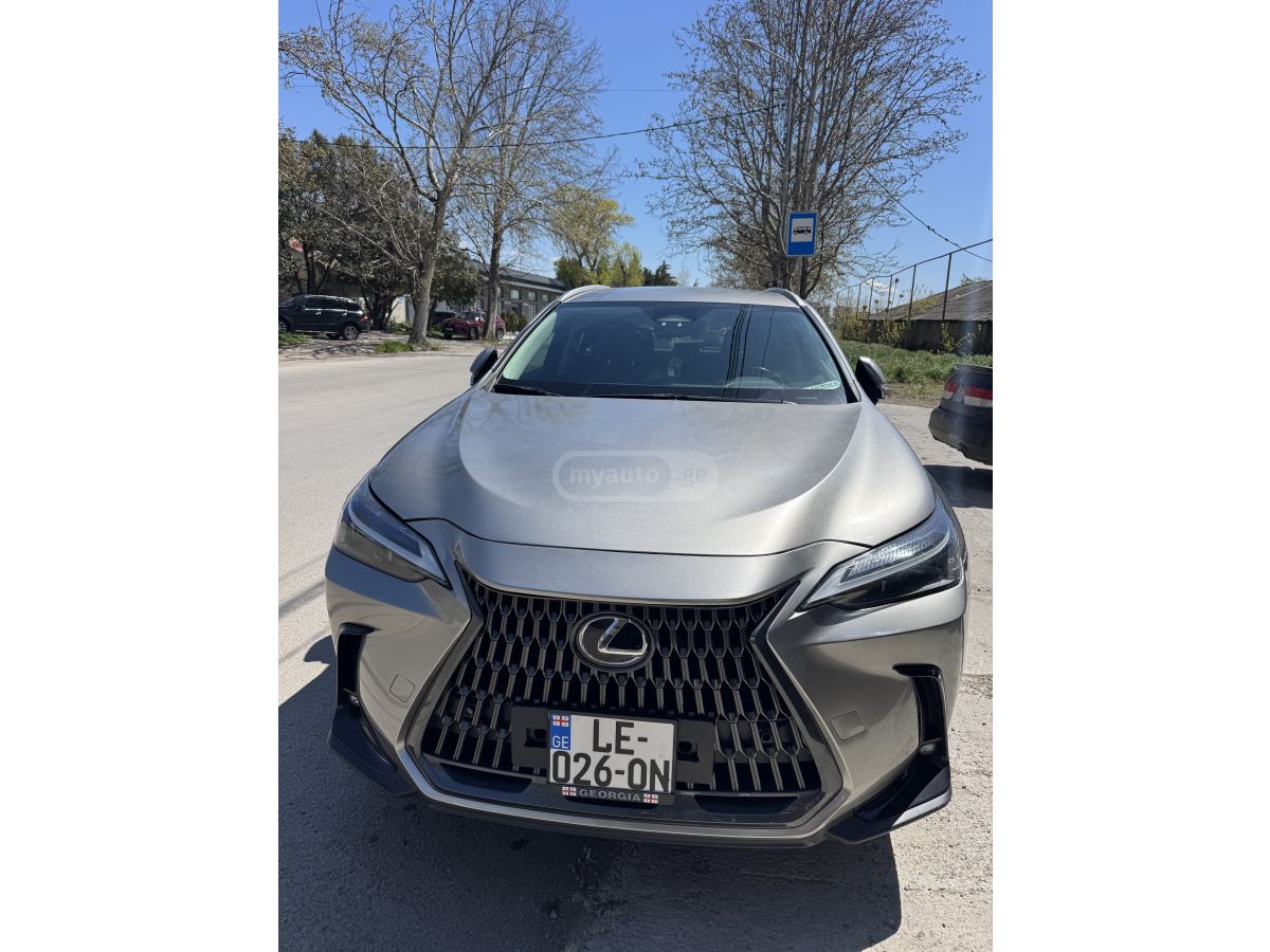 Lexus nx250 - фото 2