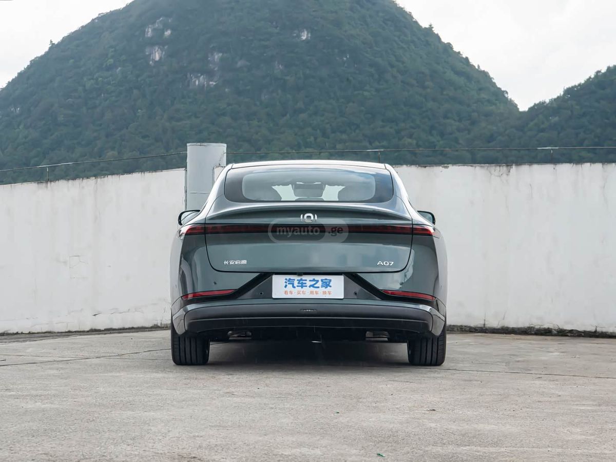 Changan 730km Flagship model — миниатюра 2