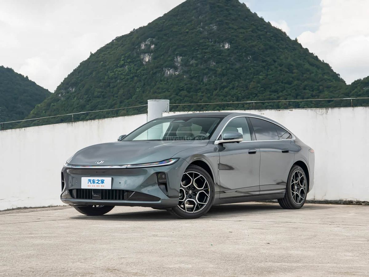 Changan 730km Flagship model — миниатюра 4