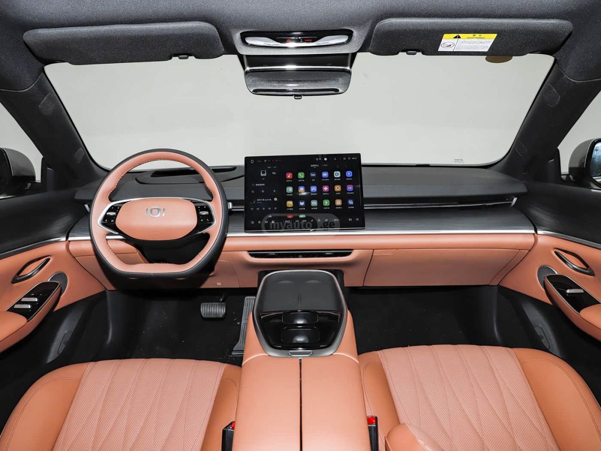 Changan 730km Flagship model — миниатюра 5