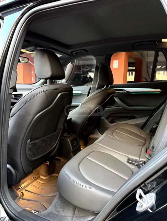 BMW sDrive28i 4dr Front-Wheel Driv — миниатюра 10