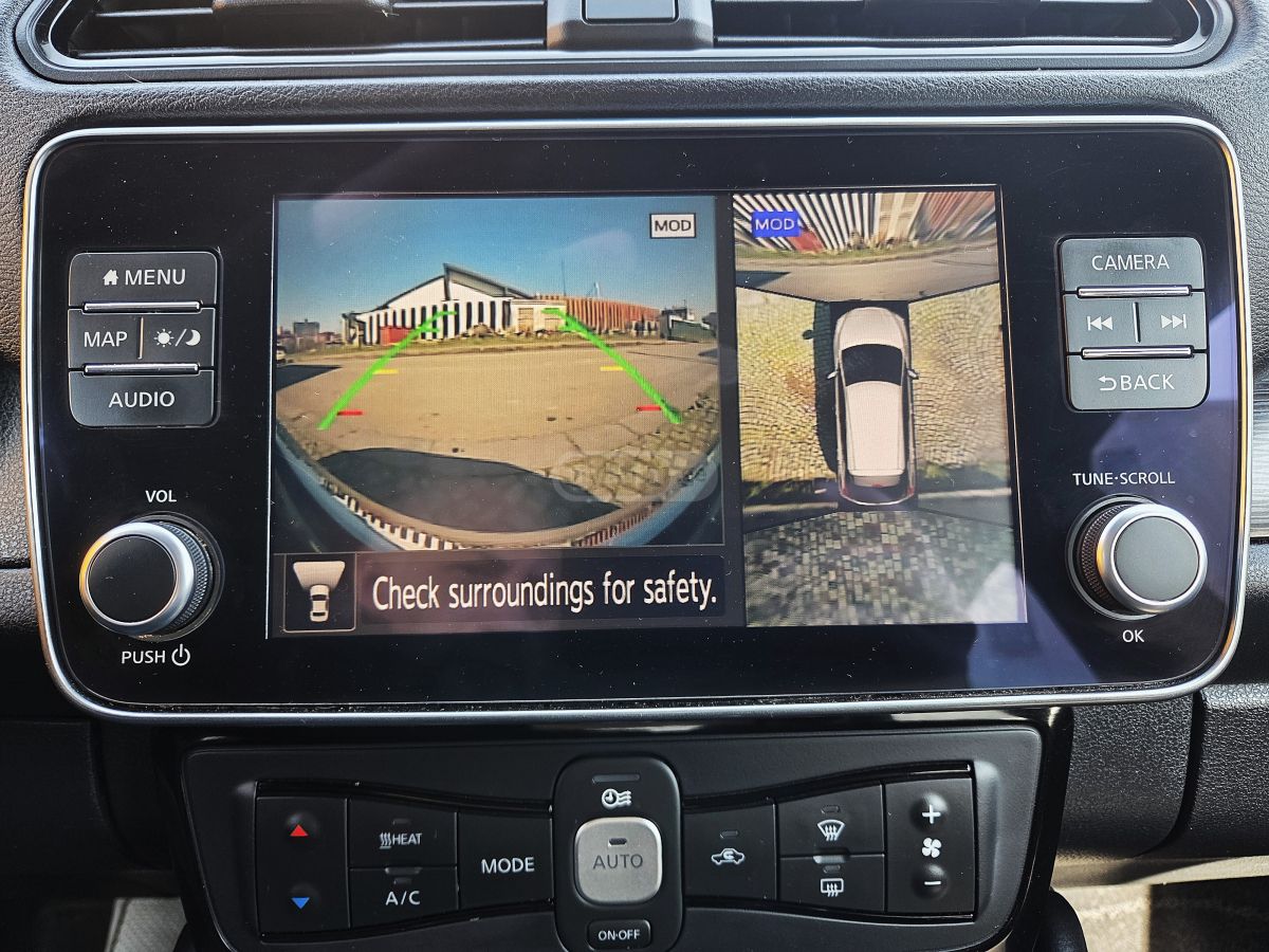 Nissan Leaf - фото 10