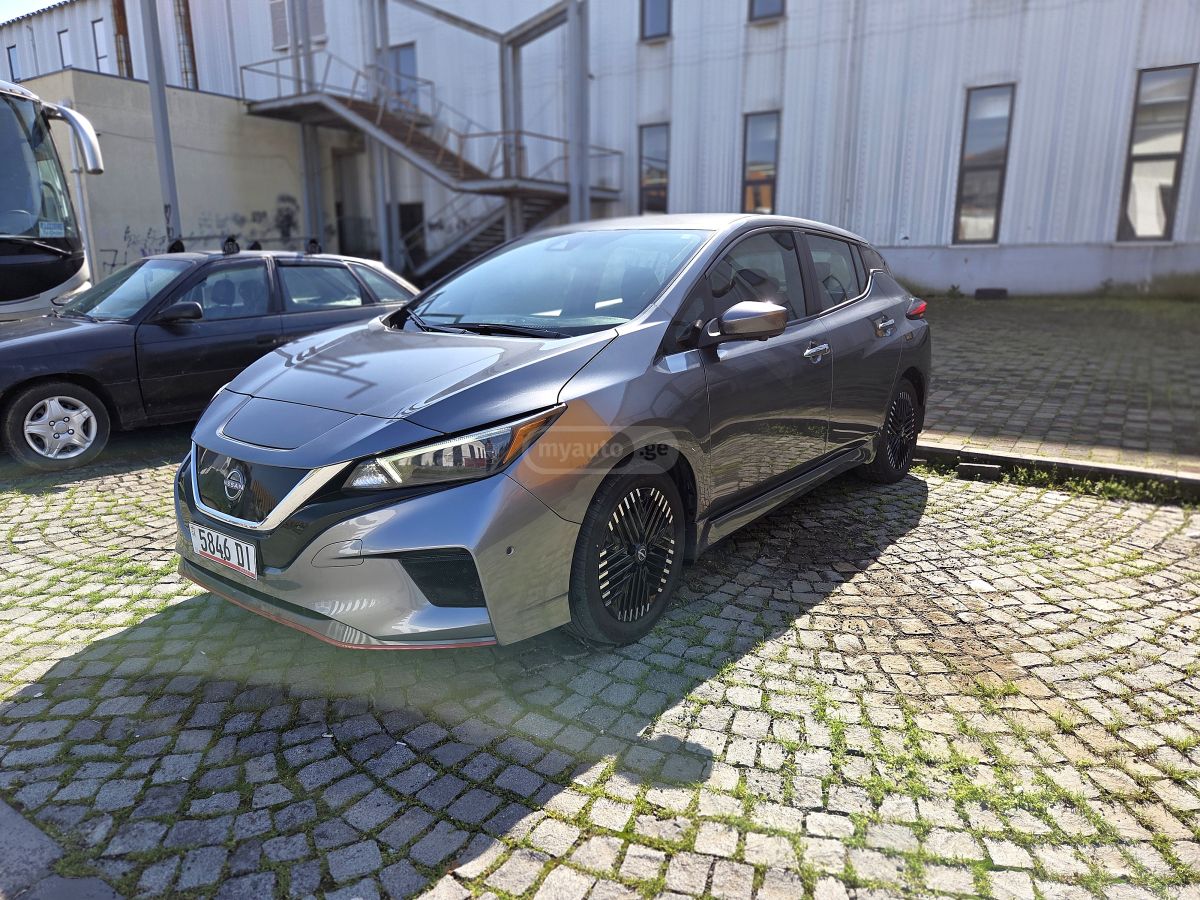 Nissan Leaf - фото 3