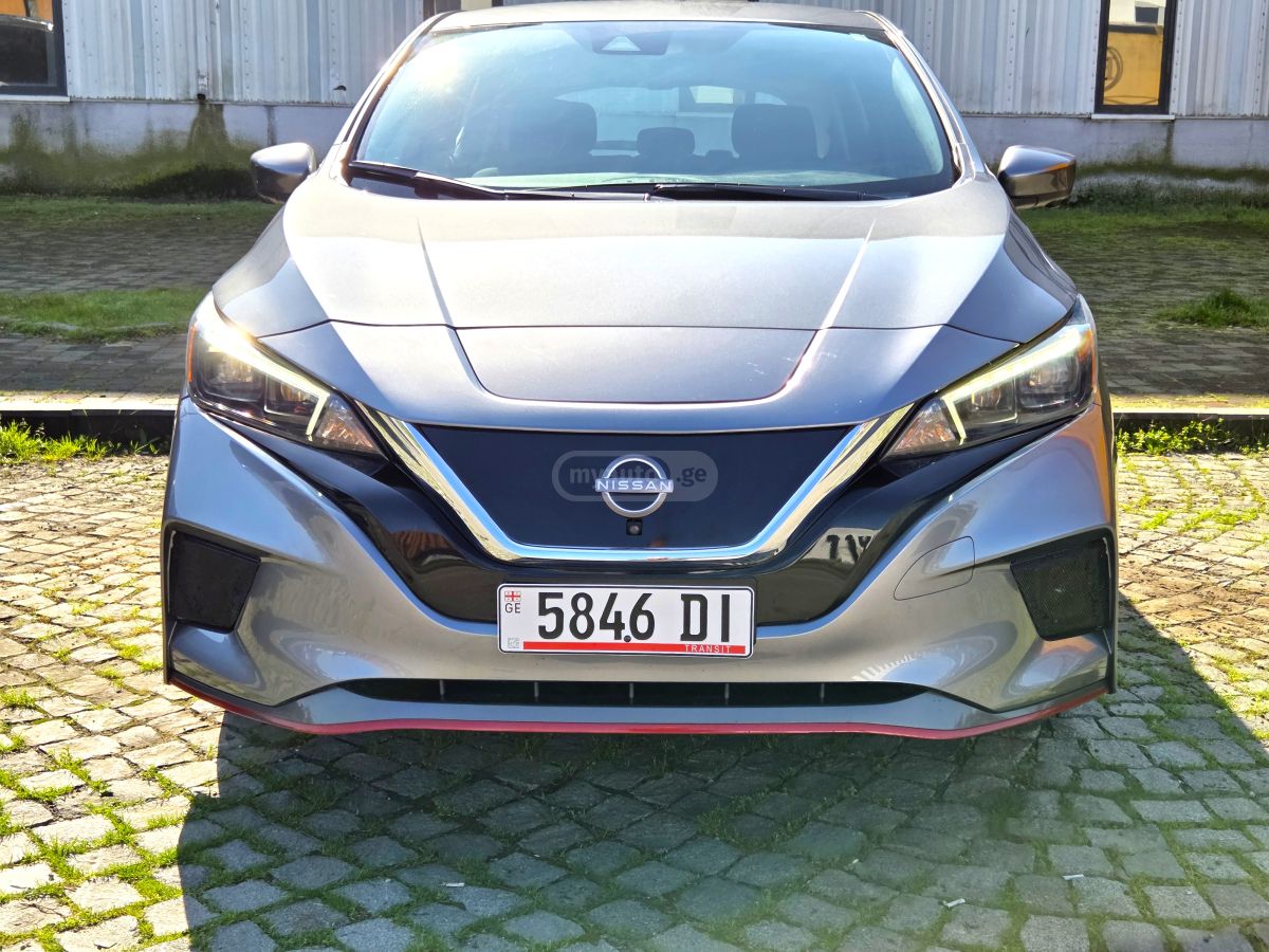 Nissan Leaf - фото 7