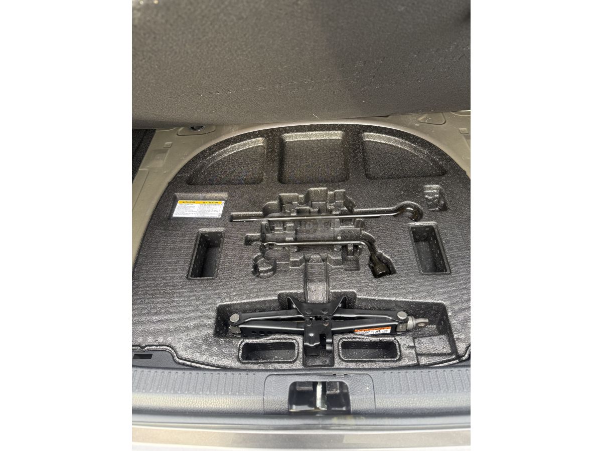 Toyota Camry - фото 12