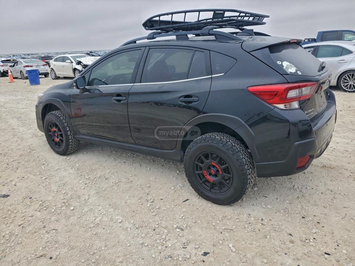 Subaru Crosstrek - фото 2
