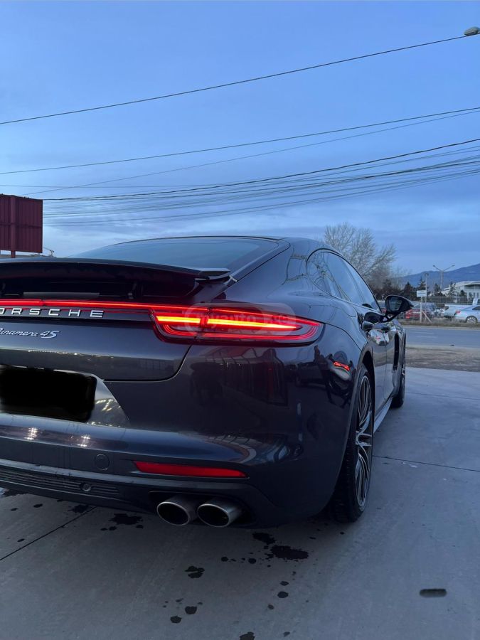 Porsche Panamera - фото 11