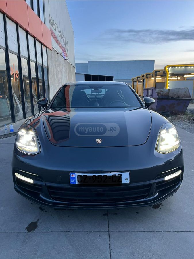 Porsche Panamera - фото 3
