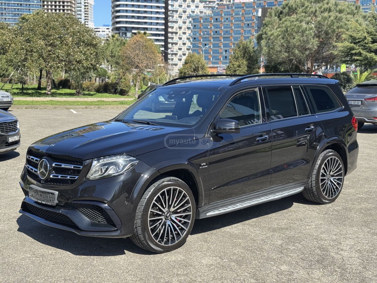 Mercedes-Benz GLS 63 AMG - фото 1