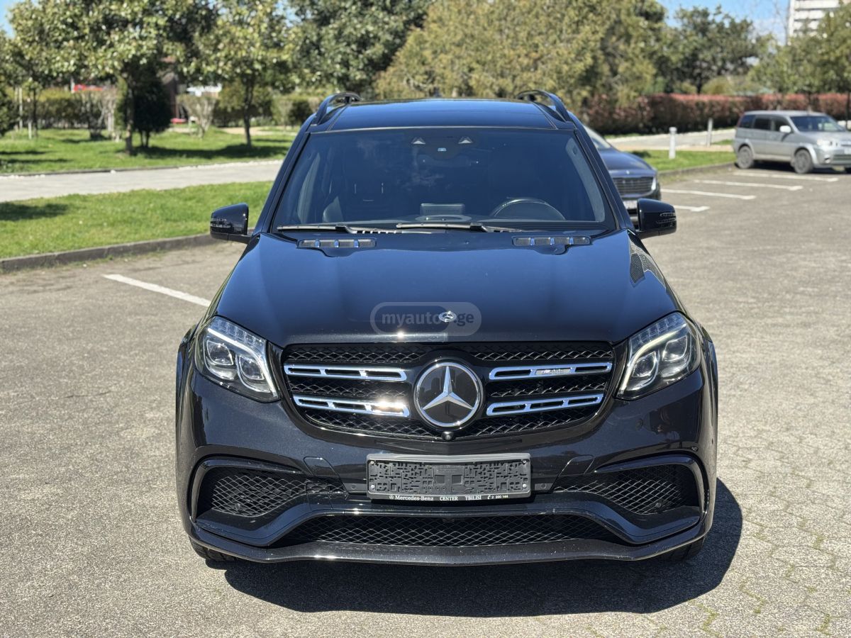 Mercedes-Benz GLS 63 AMG - фото 3