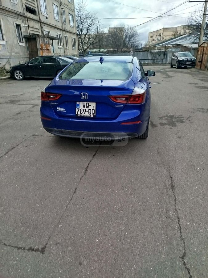 Honda Insight - фото 2