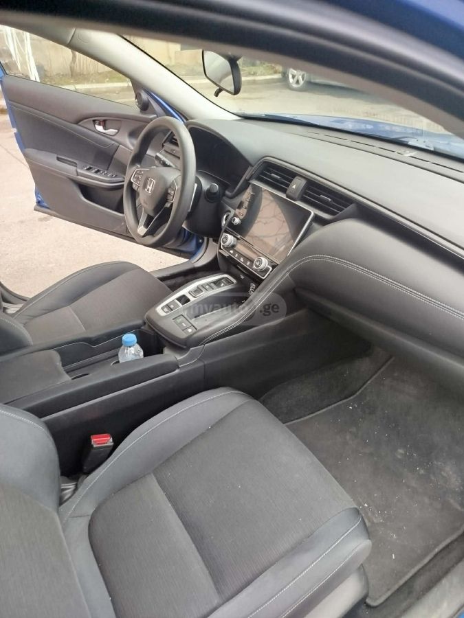 Honda Insight - фото 8