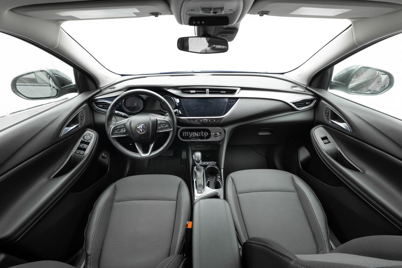 Buick Encore - фото 10