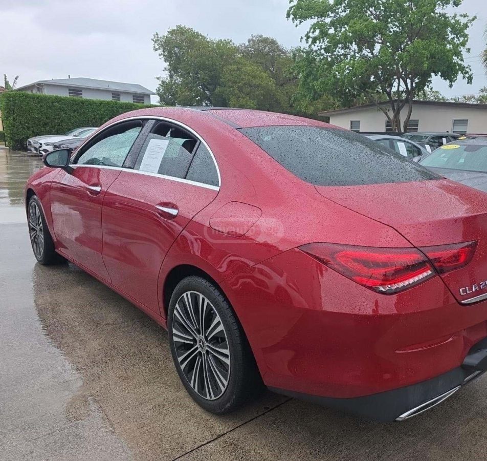 Mercedes-Benz CLA 250 - фото 2