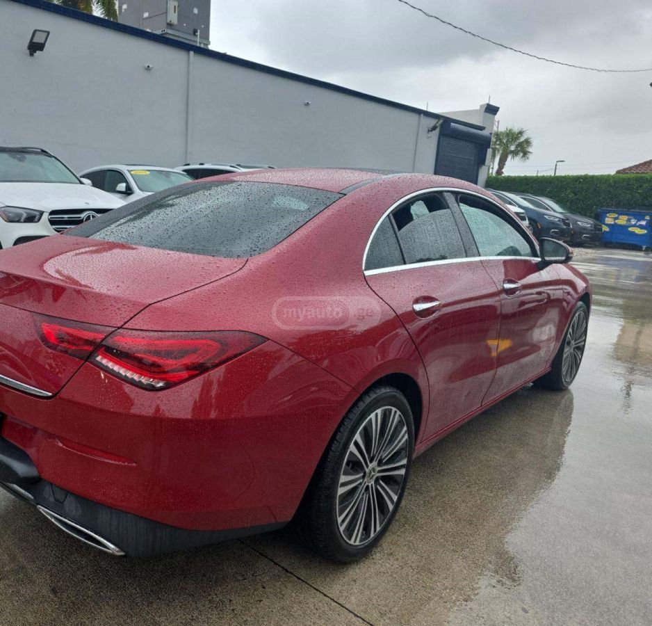 Mercedes-Benz CLA 250 - фото 3