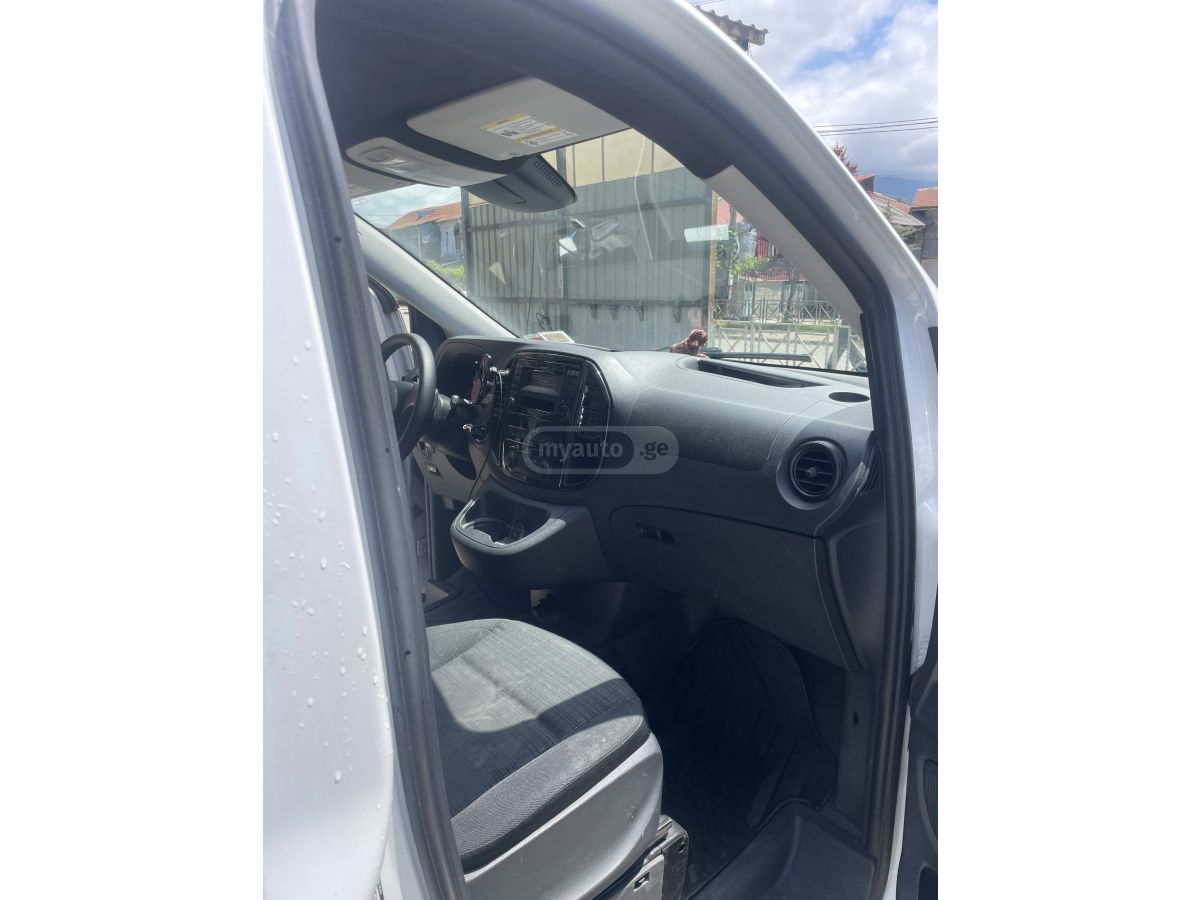 Mercedes-Benz Metris Passenger Van - фото 8