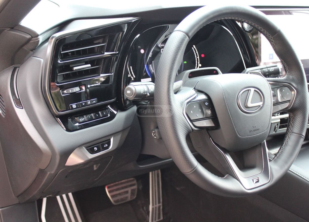 Lexus RX 500 - фото 4