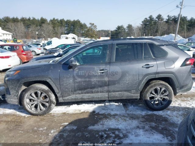 Toyota LIMITED — миниатюра 13