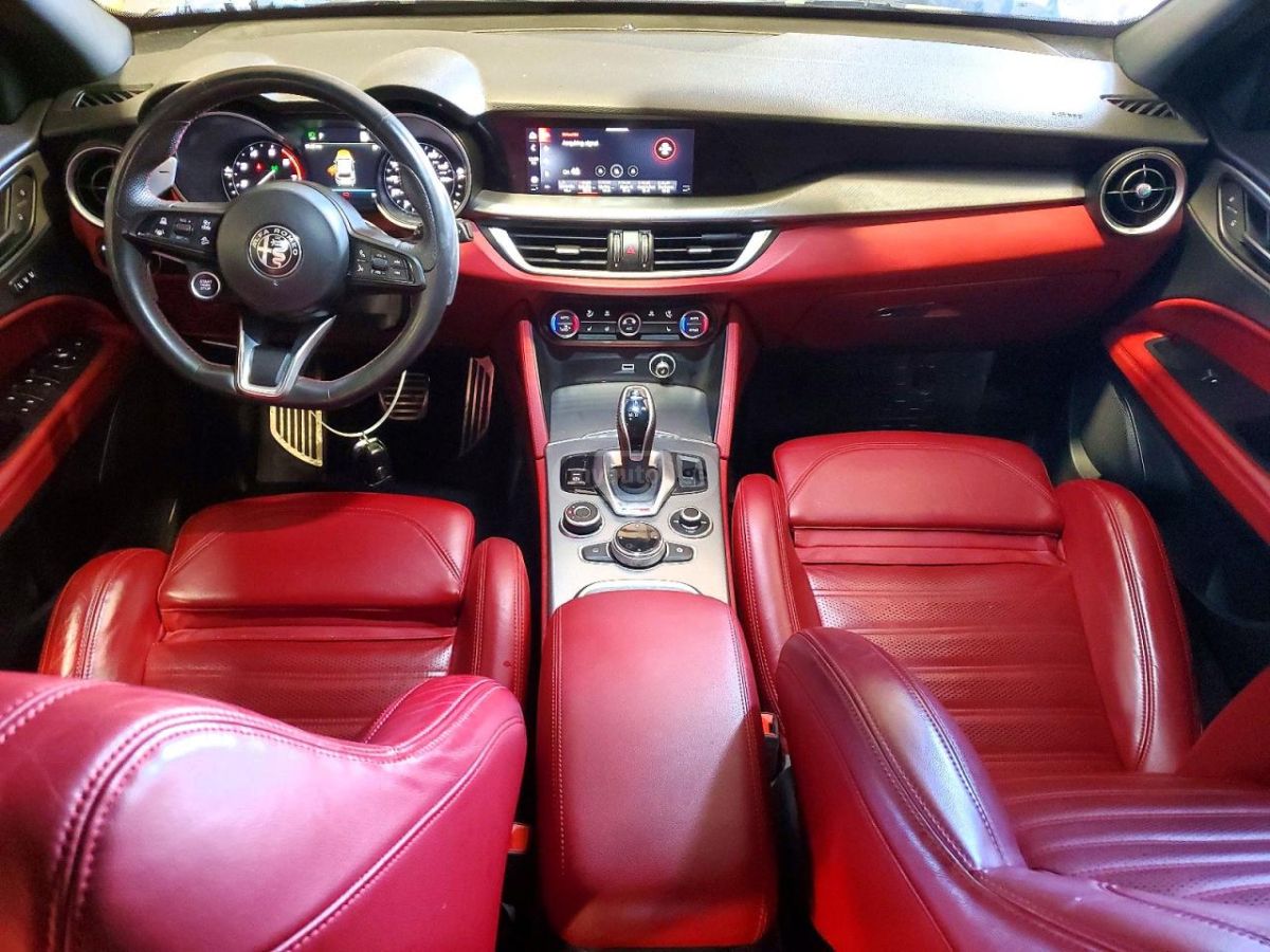 Alfa Romeo Stelvio - фото 8