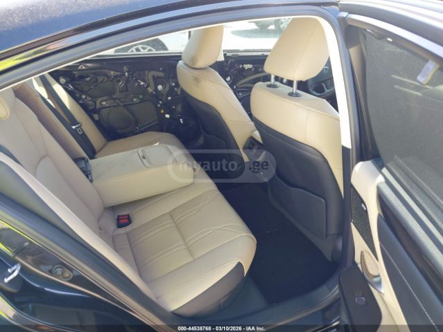 Lexus ES 300H ULTRA LUXURY 2021 — миниатюра 12