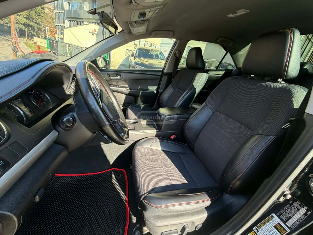 Toyota Camry - фото 13