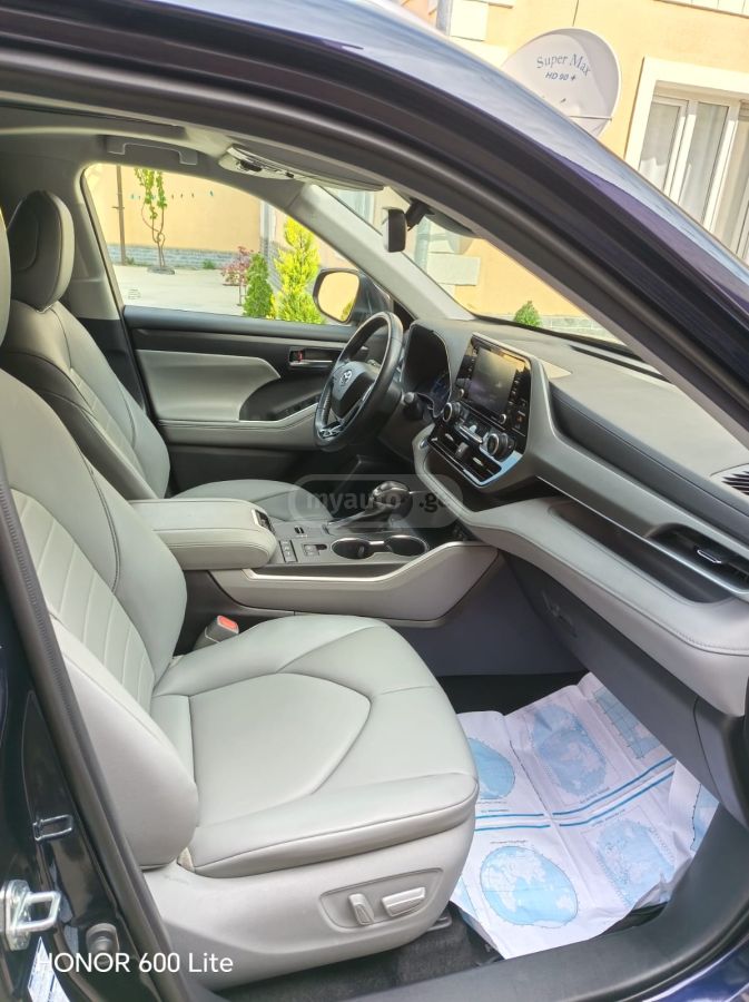 Toyota Highlander - фото 10