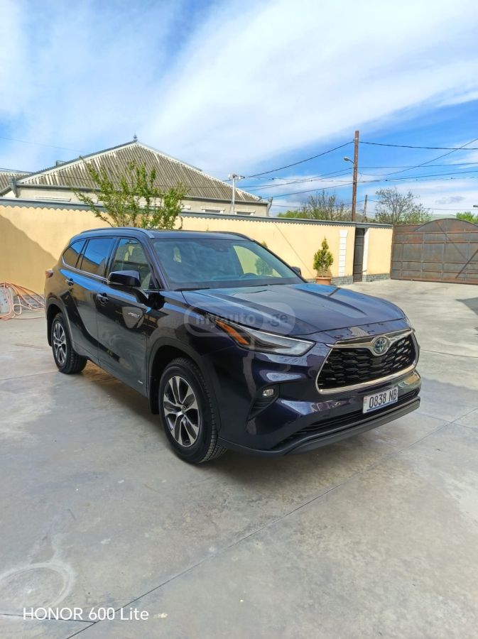 Toyota Highlander - фото 3