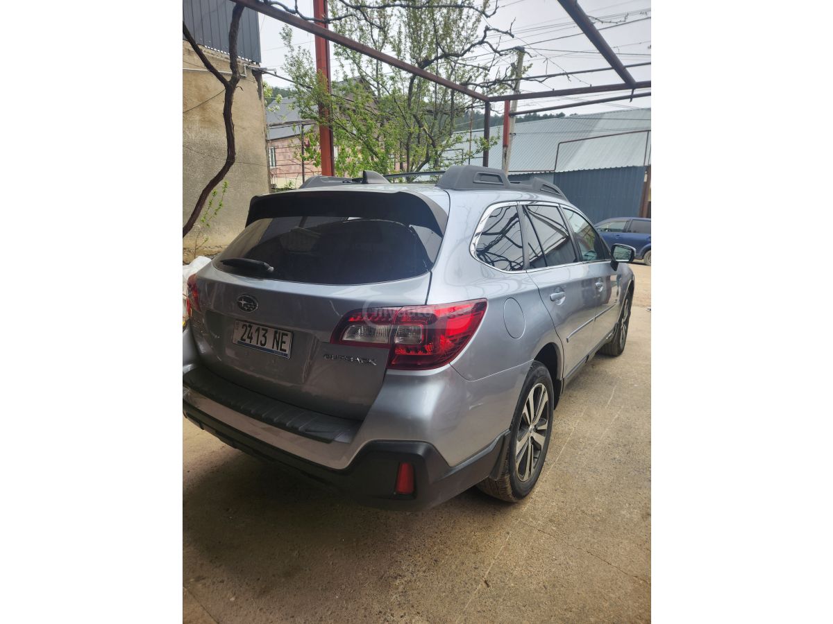 Subaru Outback - фото 4