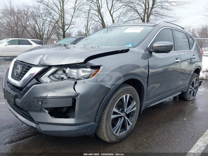 Nissan Rogue - фото 2