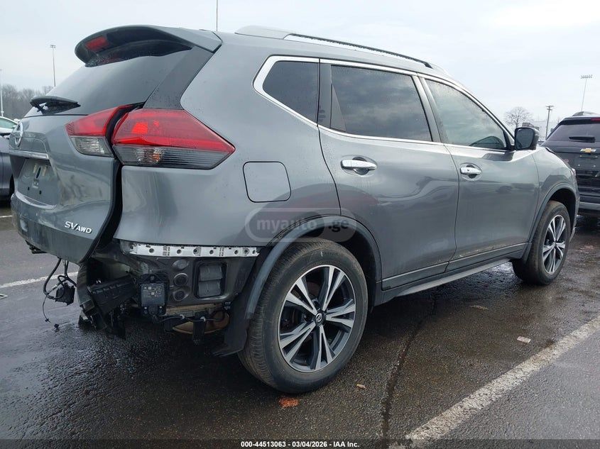 Nissan Rogue - фото 4