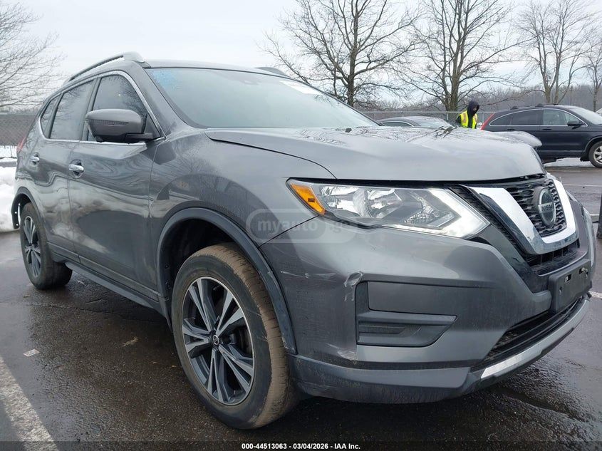 Nissan Rogue - фото 6