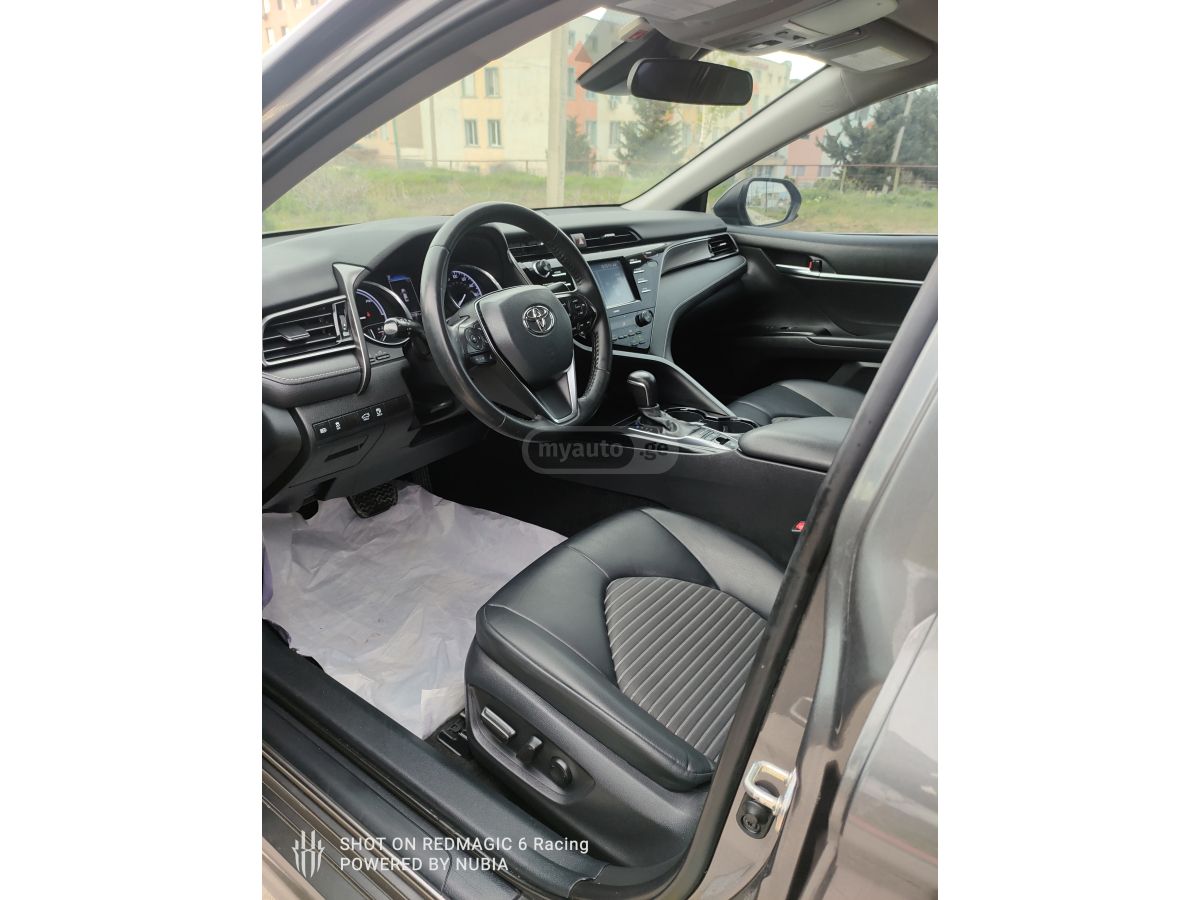 Toyota Camry - фото 7