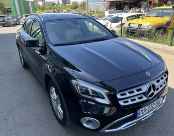 Mercedes-BenzGLA 250 4matic2018