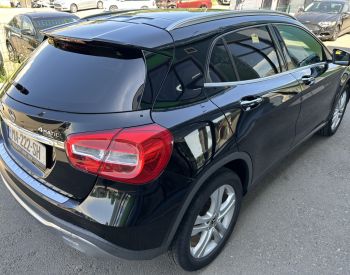 Mercedes-BenzGLA 250 4matic2018