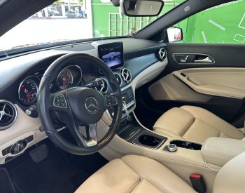 Mercedes-BenzGLA 250 4matic2018