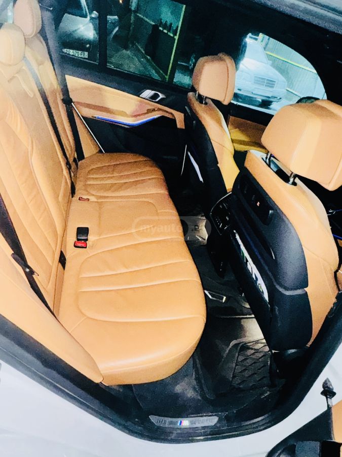 BMW X5 - фото 6