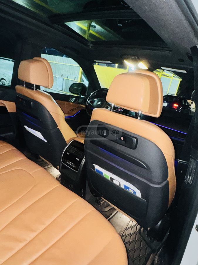 BMW X5 - фото 7