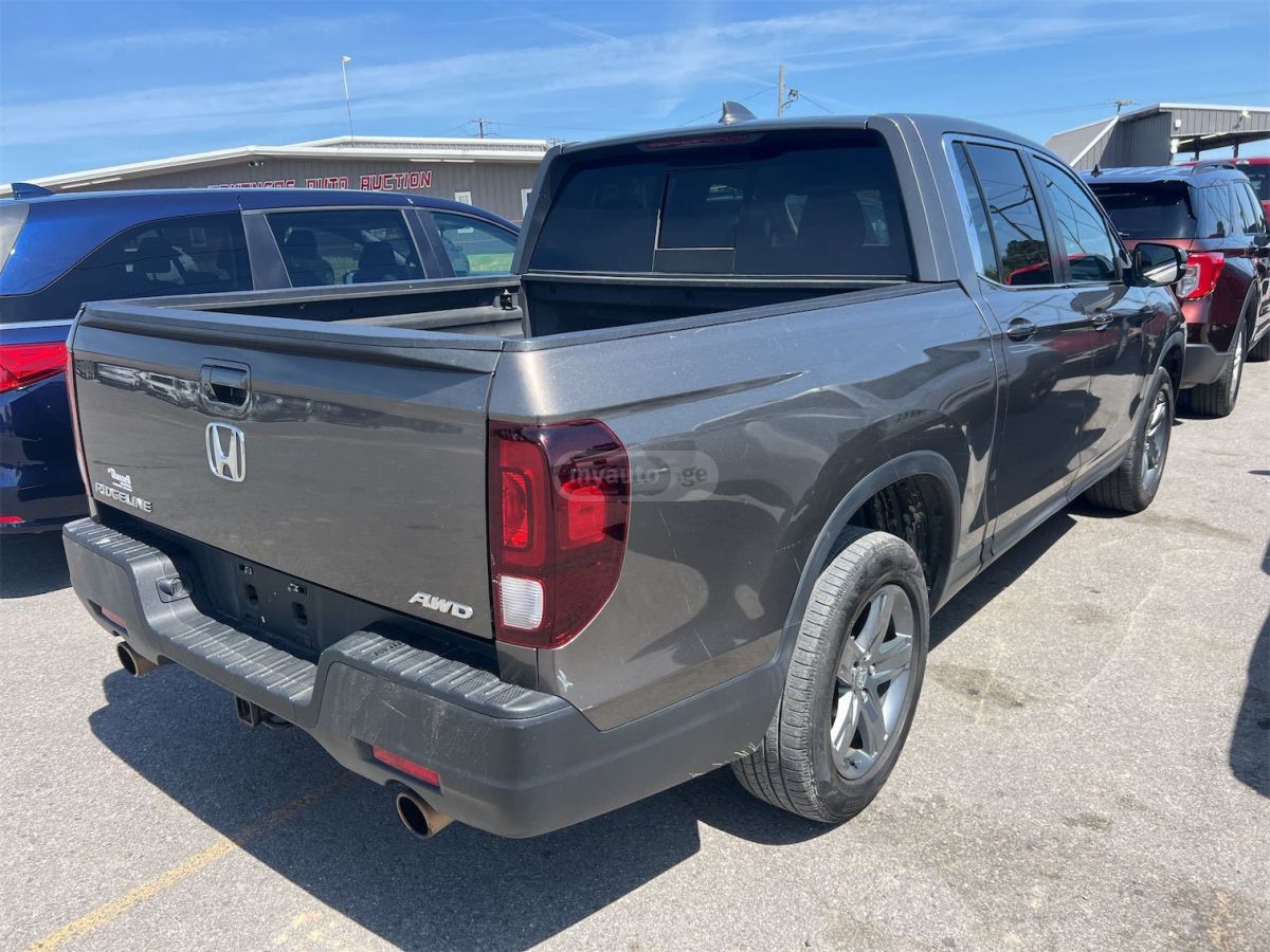 Honda Ridgeline - фото 4