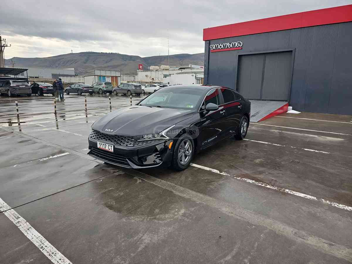 Kia Q 50 Kia K5 2023 — миниатюра 1