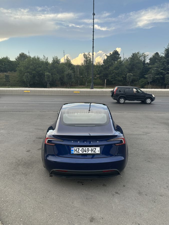 Tesla Model 3 2024 — фото 9 купить в Москве