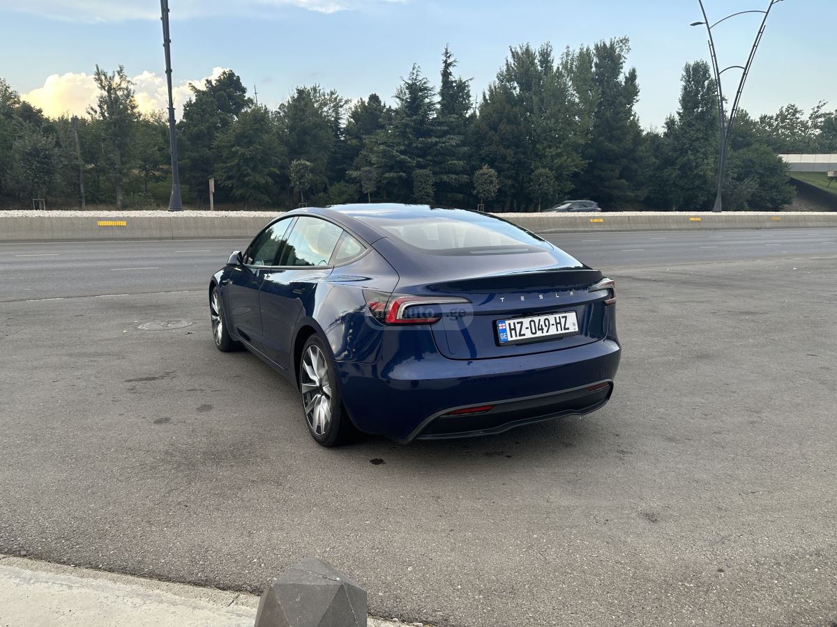Tesla Model 3 2024 — фото 10 купить в Москве