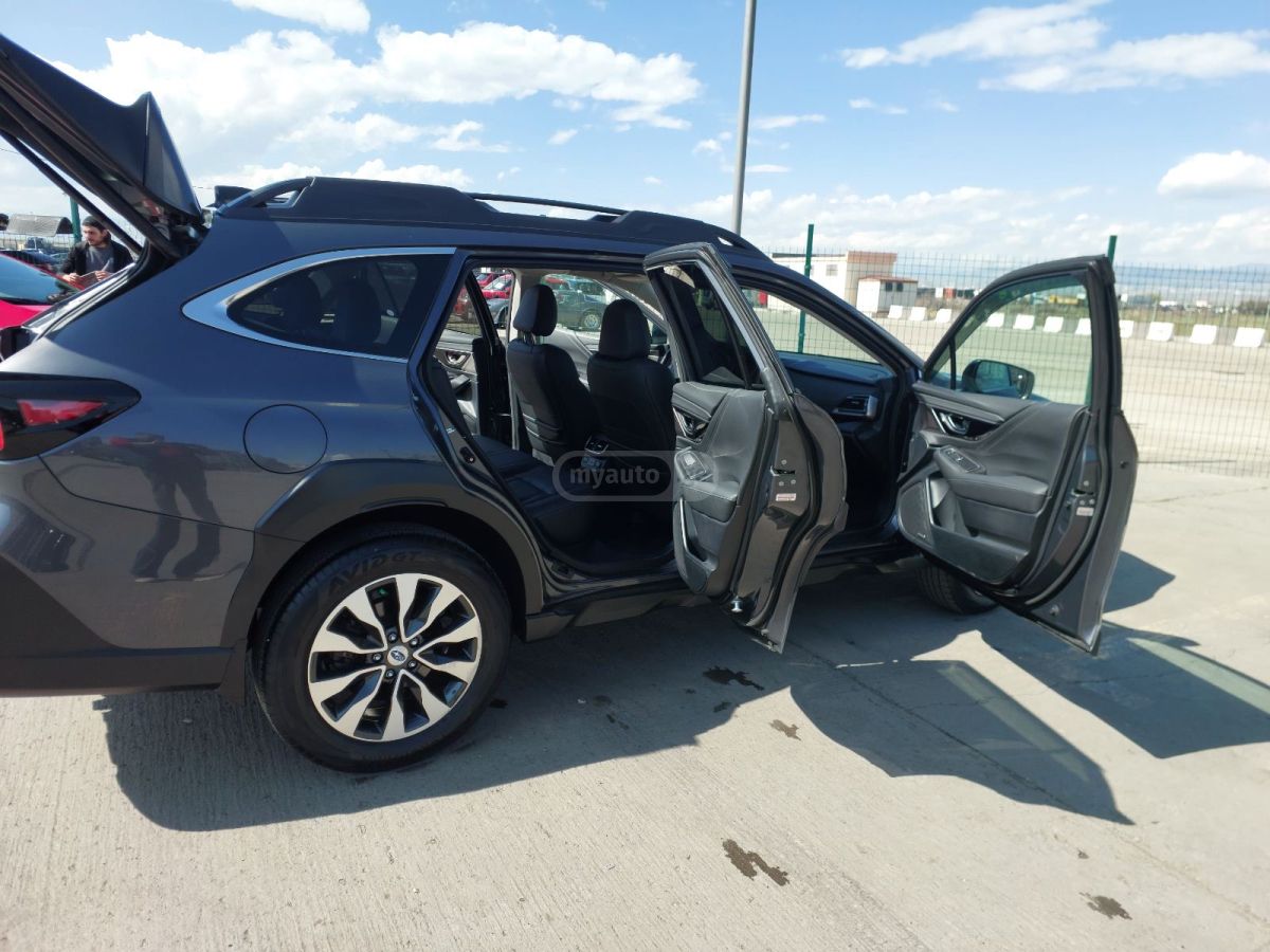 Subaru Outback - фото 12