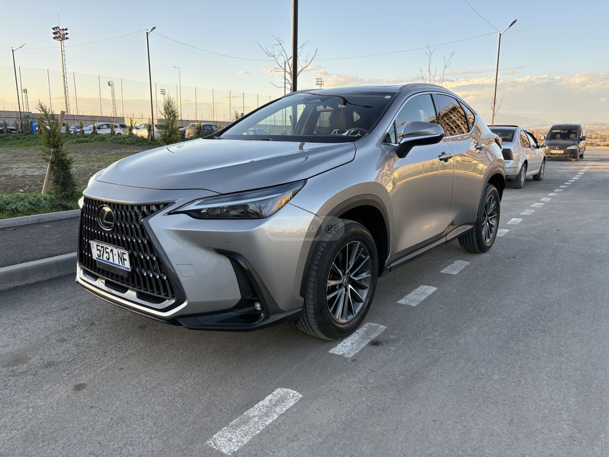 Lexus NX 350 - фото 2