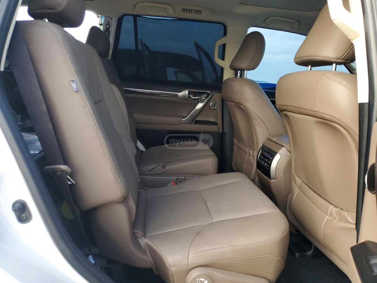 Lexus GX 460 Luxury 4dr 4x4 Automatic 2023 — миниатюра 3