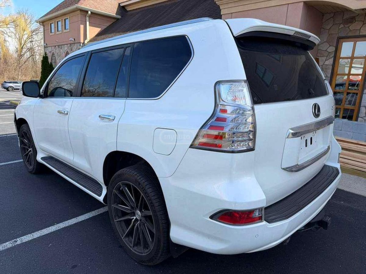 Lexus GX 460 Luxury 4dr 4x4 Automatic 2023 — миниатюра 6