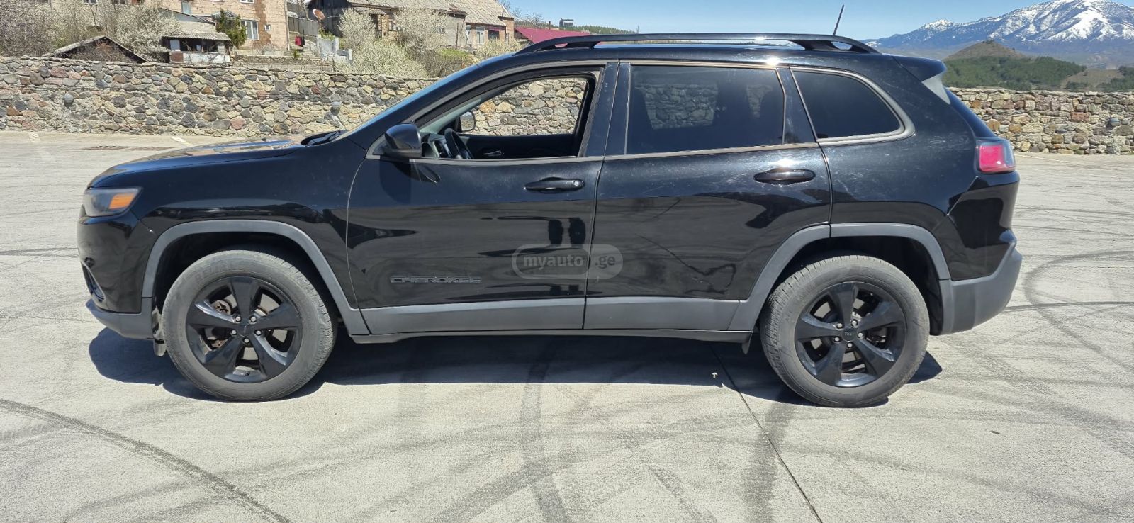 Jeep Cherokee - фото 5